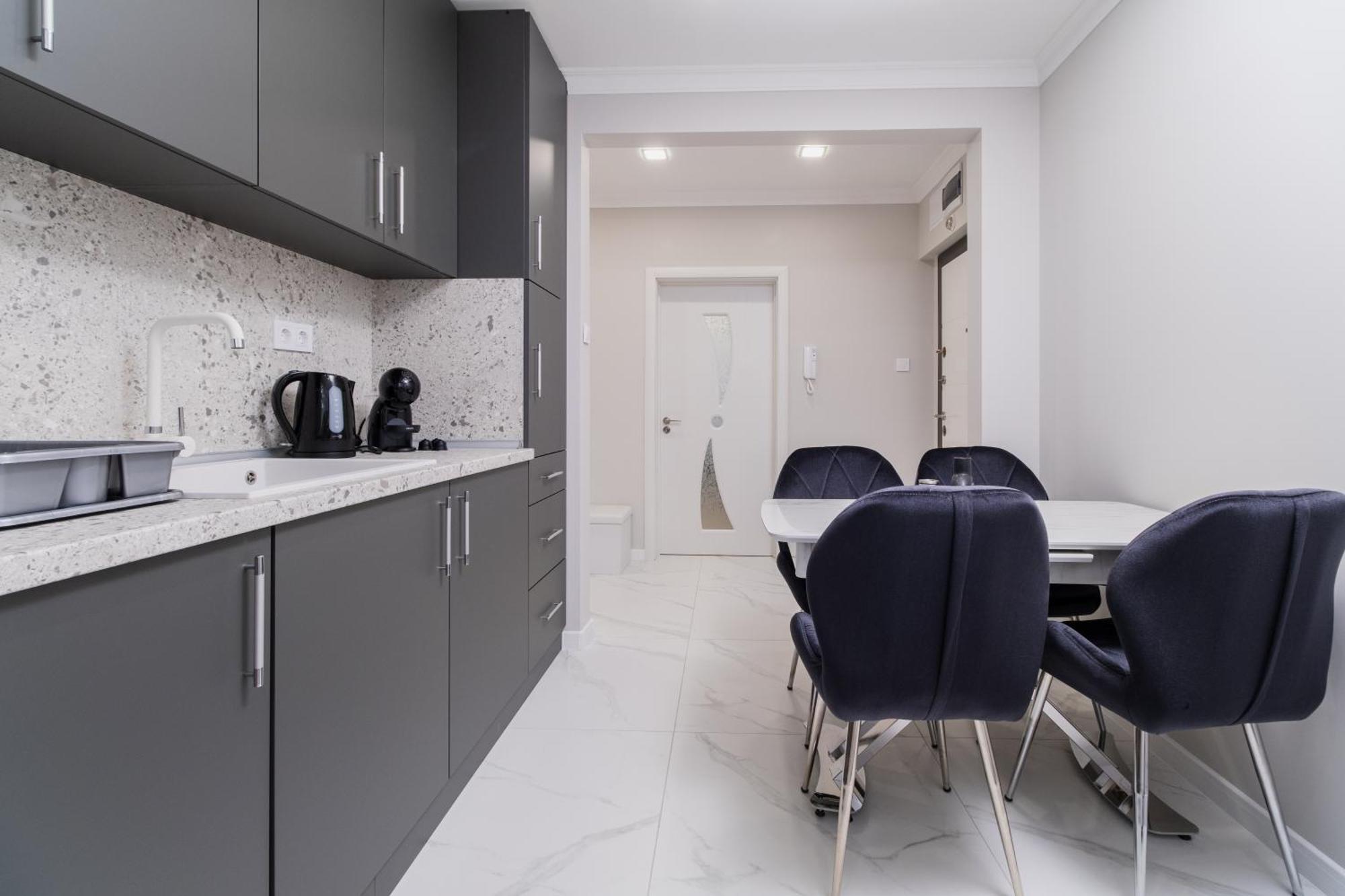 Gorgeous 2-Bedroom Apartment Plovdiv Exteriör bild